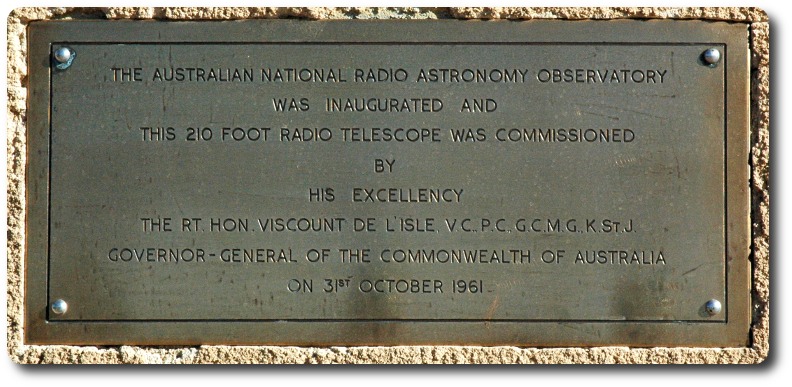 Commissioning plaque by Viscount De L'Isle, Governor General, 31 October 1961
