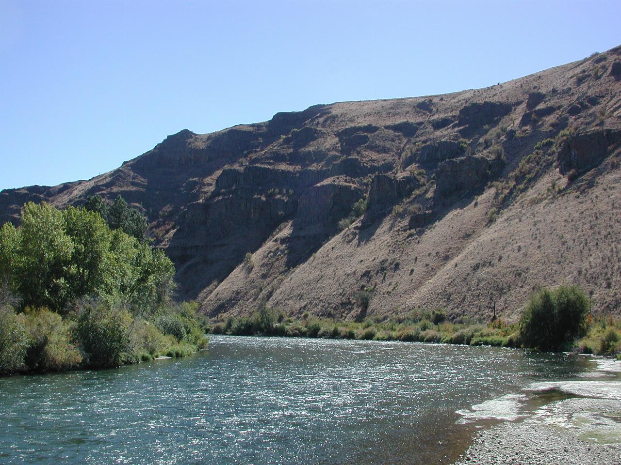 The RT at the Untanum Reserve on the Yakima River in the Yakima Canyon
