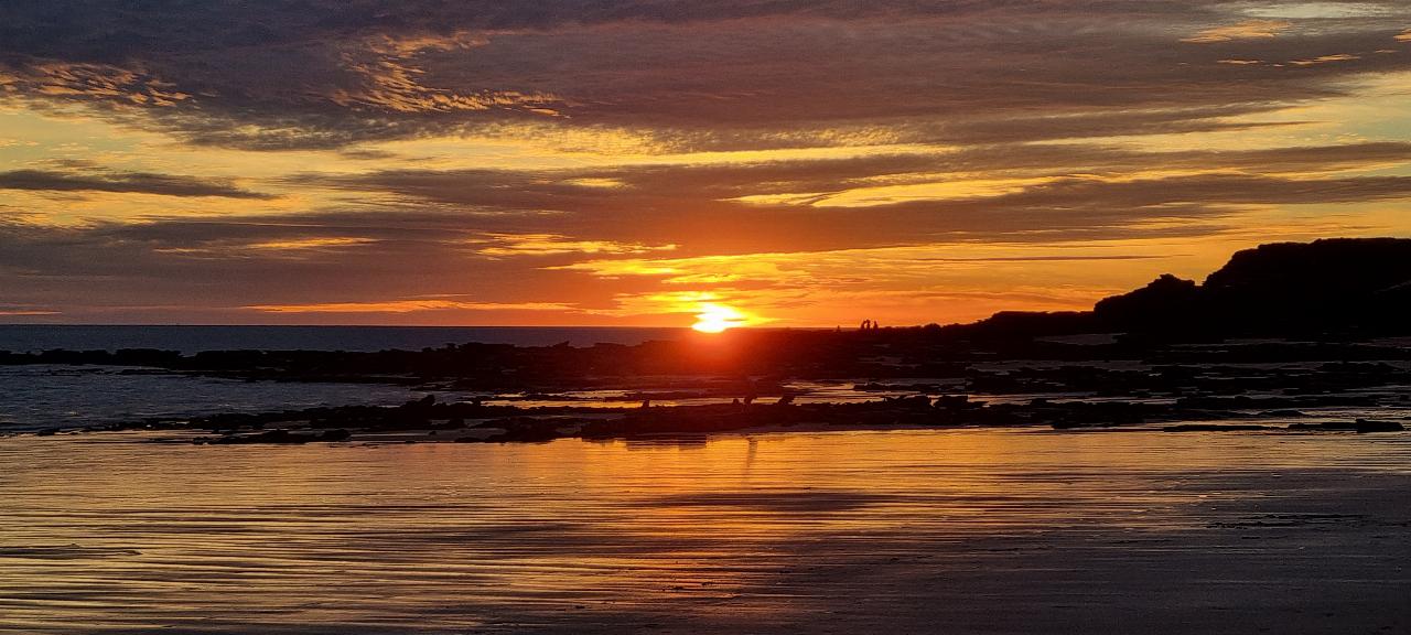 SJR21.d16: Entrance Point Beach for sunset photos - IV