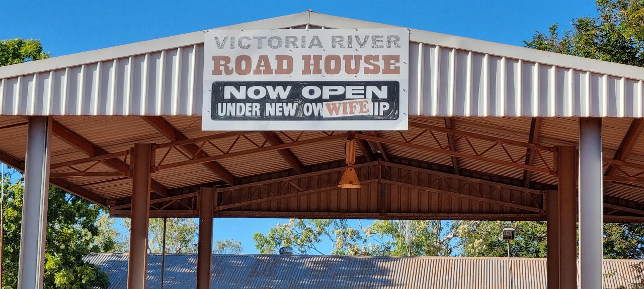 SJR21.d9: Victoria River Road House sign