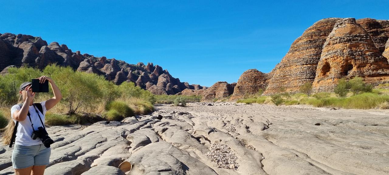 SJR21.d11: the dry bed of Piccaninny Creek in the dry season