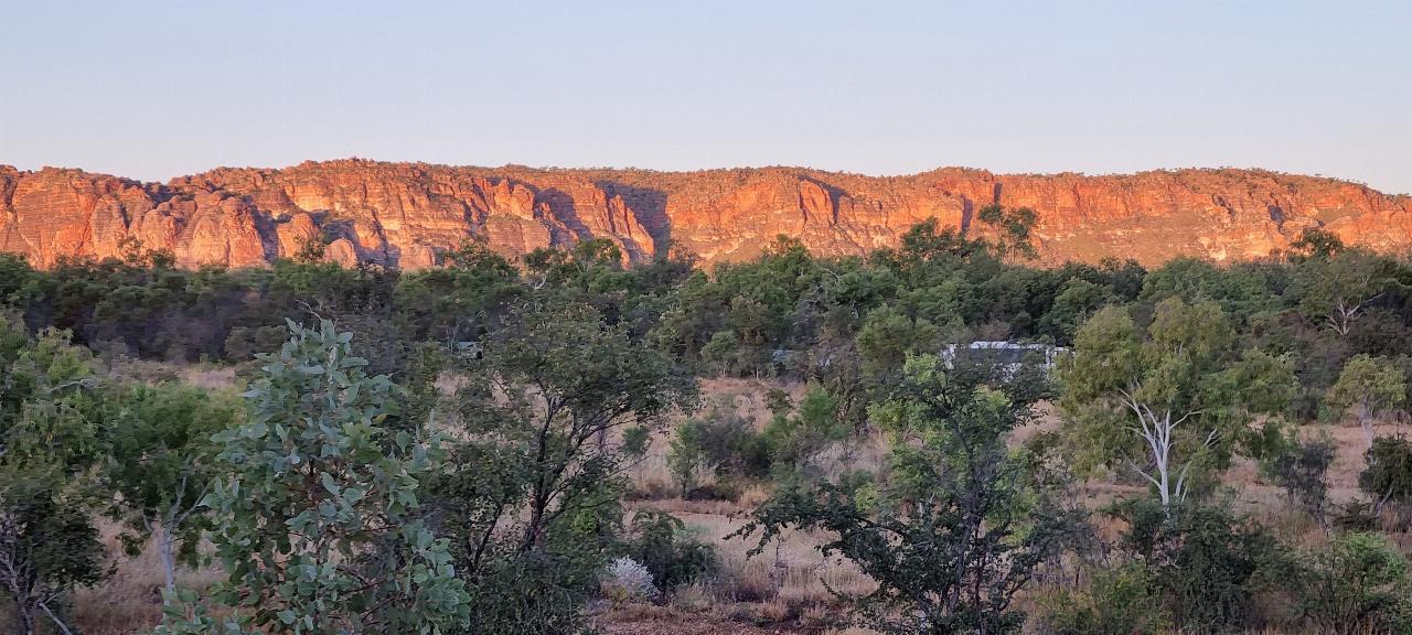 SJR21.d11: sunset on mountains, seen from camp hill - II