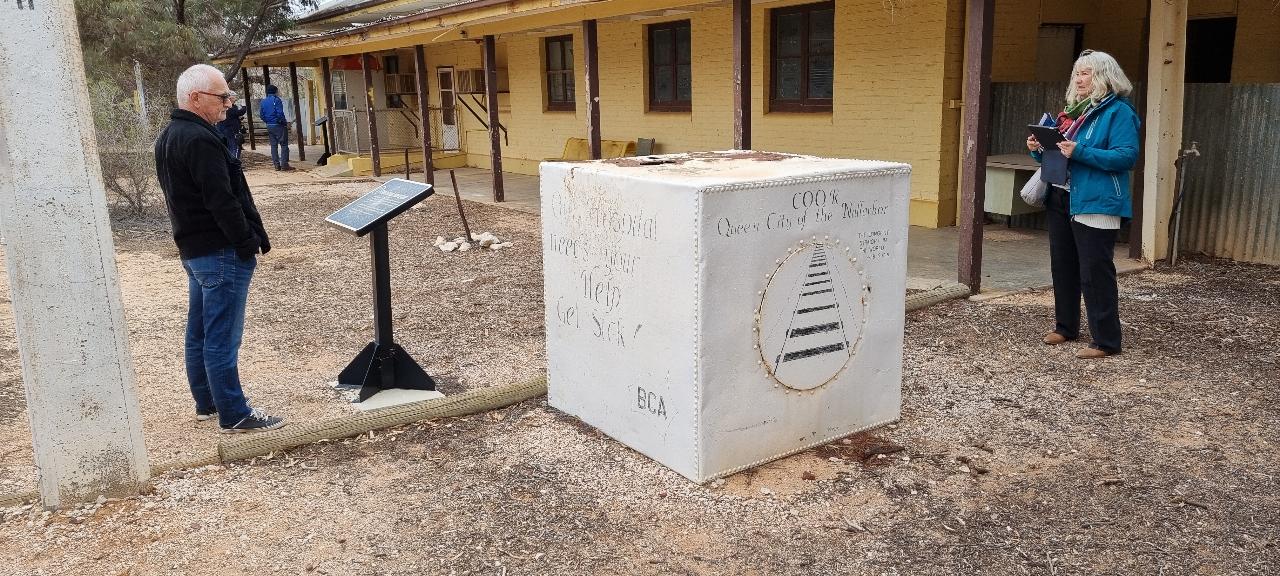 SJR21.d21:  Nullarbor Plain - Cook, town promotion box