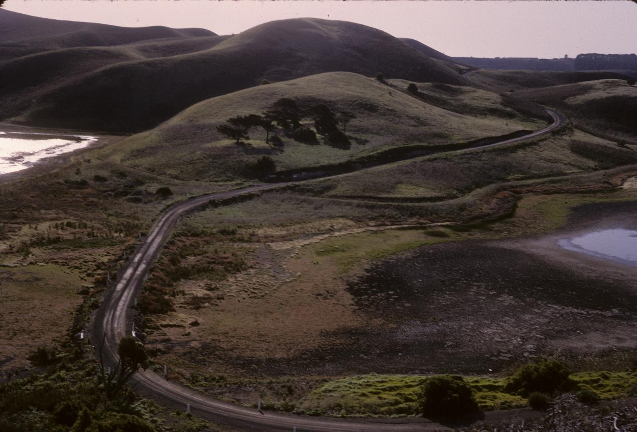Unsealed road through what may be another caldera