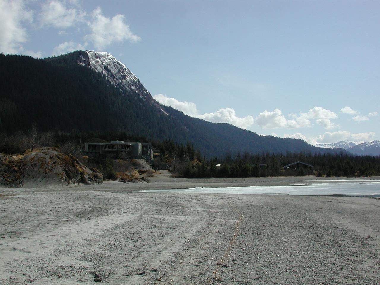 Mendenhall Glacier's Visitor Centre