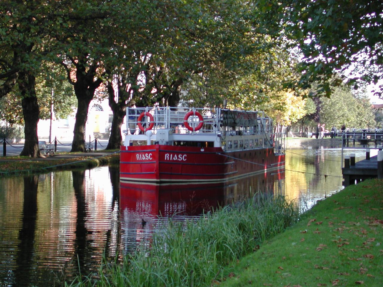 Along the Grand Canal, Dublin