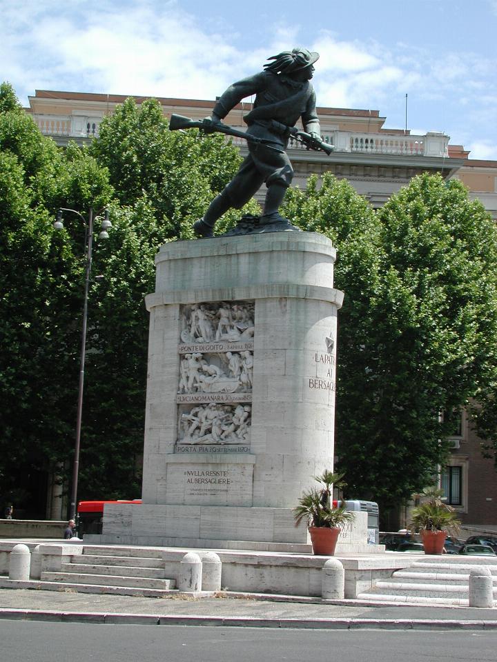 War Memorial (?) statue opposite church in previous photo