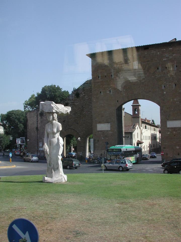 Sculpture in roundabout outside City Gate
