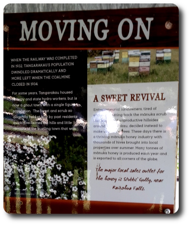 Sign describing the last spike/joining of the lines