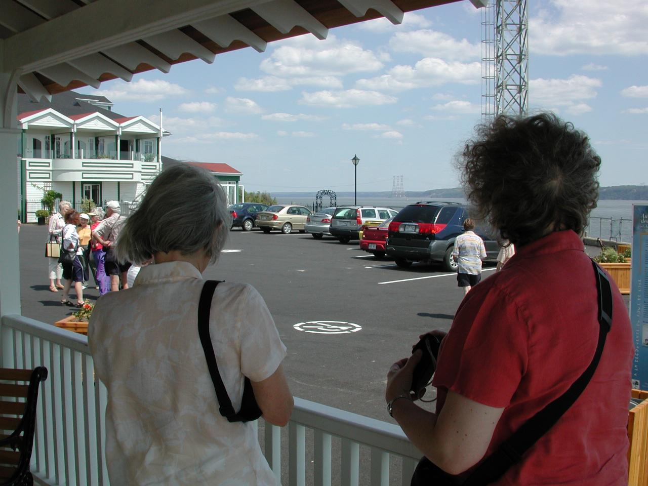 Photographers in action, at lunch restaurant on Île d'Orleans; looking downstream