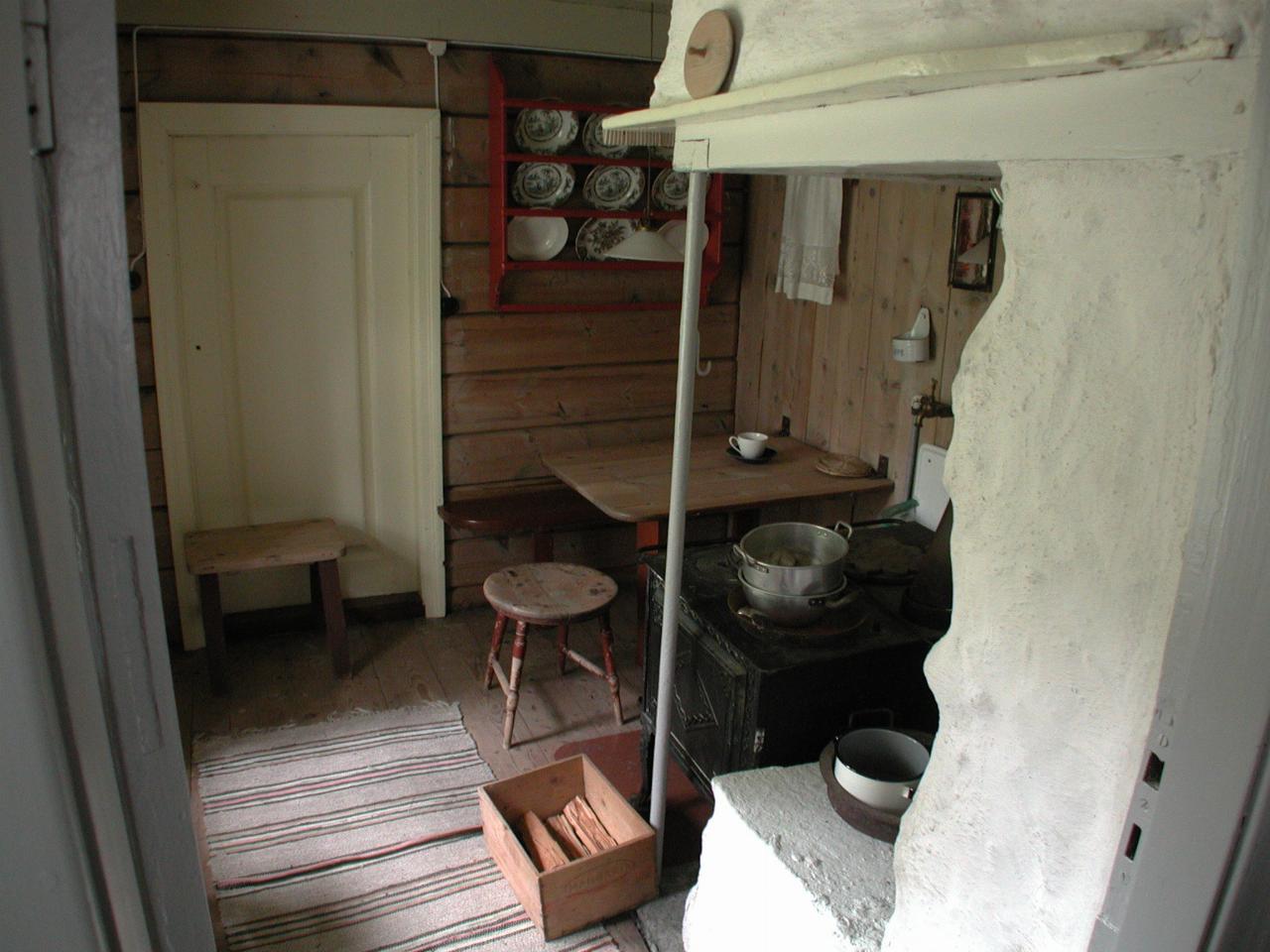 KPLU Viking Jazz: Kitchen in old Molde home